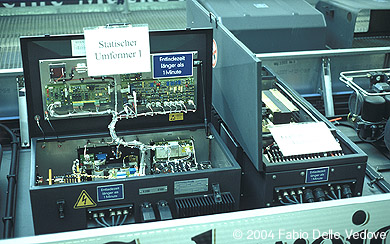 Der Statische Umformer 1 auf dem Dach eines R 3.3 (München, 27.10.2001).