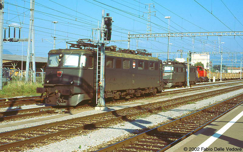 Ein Wiedersehen mit der grünen Ae 6/6 11467 (St. Margrethen, September 2002)